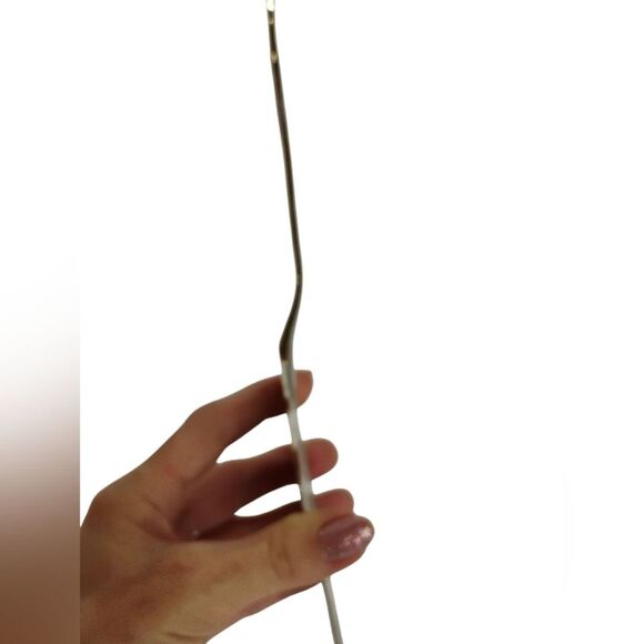 Vintage Silver Pie Server Cake Server with Engraved Design and Gold Design - Picture 8 of 12